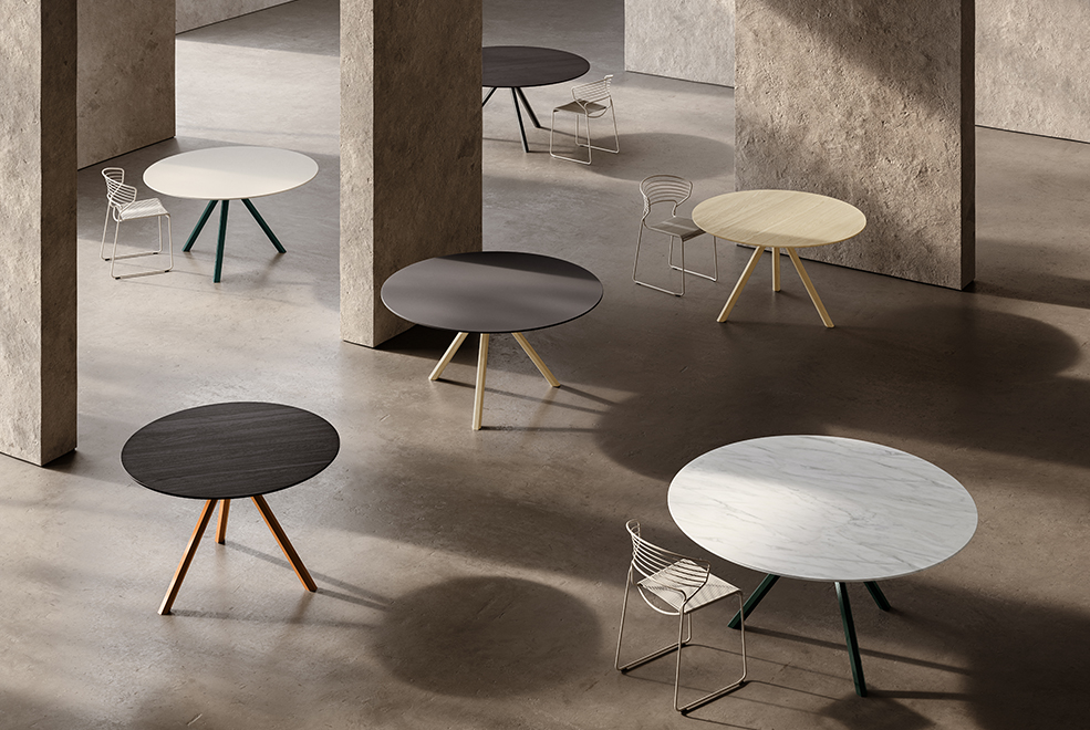 HEB Round Dining Table