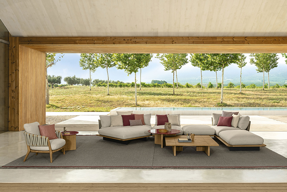 Venice Coffee Table thumbnail