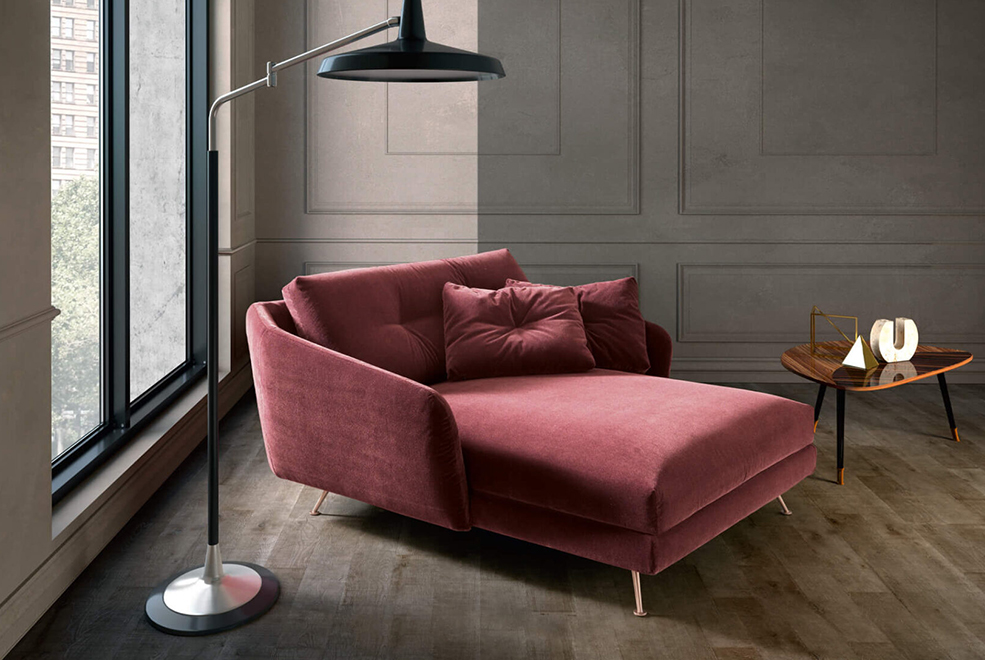 Duke Chaise Lounge thumb