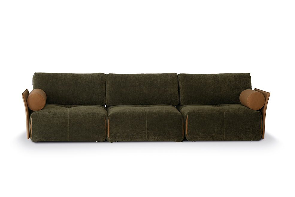 Tab 2022 Sofa