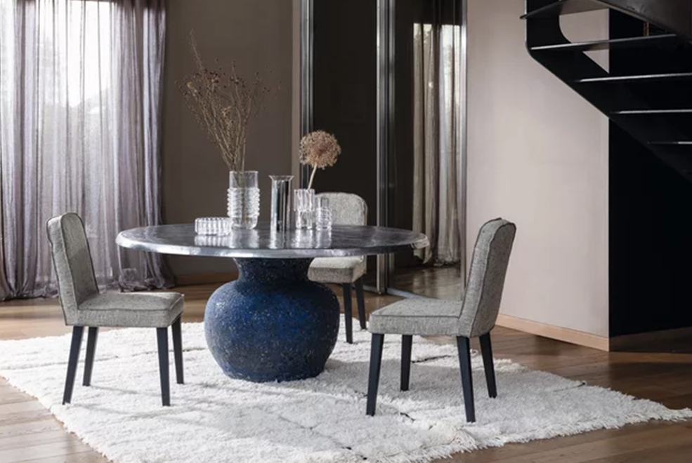 Moon 34/36 Dining Table thumb