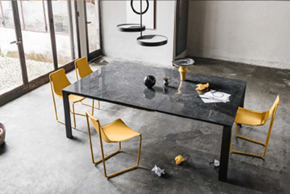 Apelle Lounge Chair Midj thumbnail