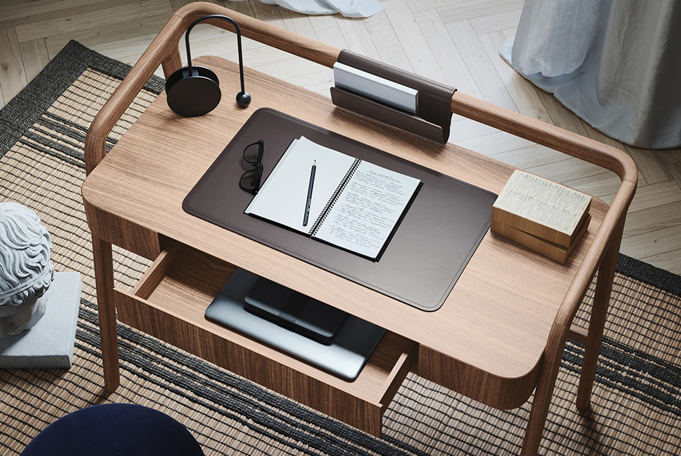 Knot Desk
