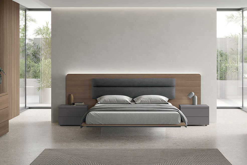 Leonardo Wooden Bed thumb