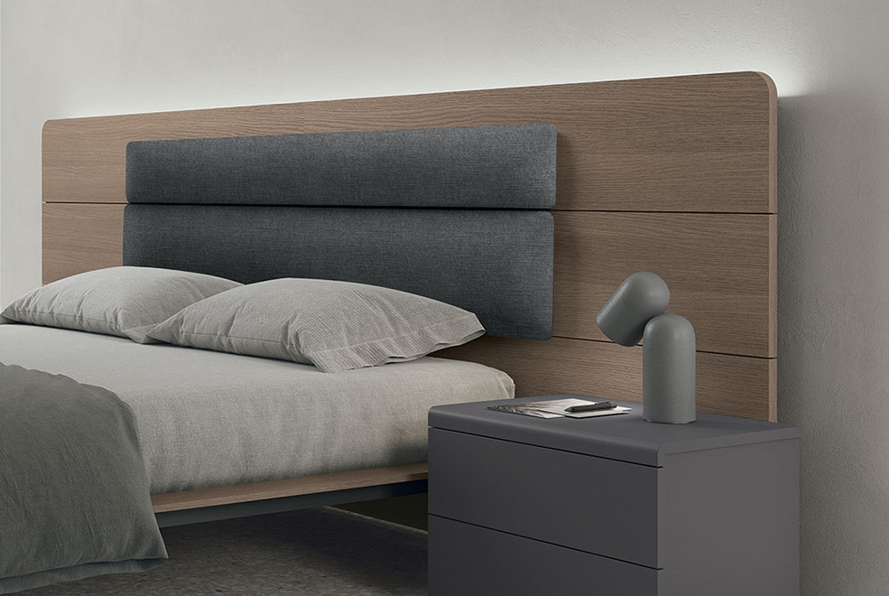 Leonardo Bed thumbnail