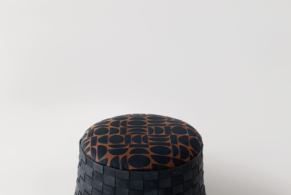 Dama Sofa pouf gallery