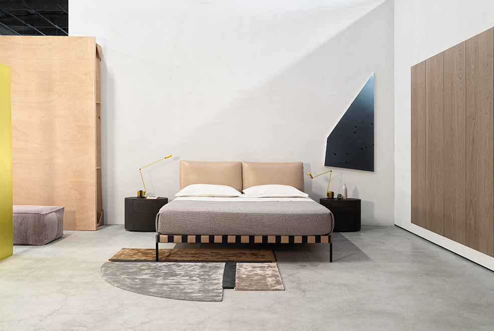 Vogue Cuoio Bed gallery