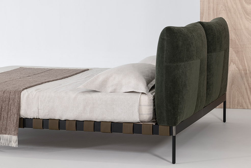 Vogue Cuoio Bed gallery