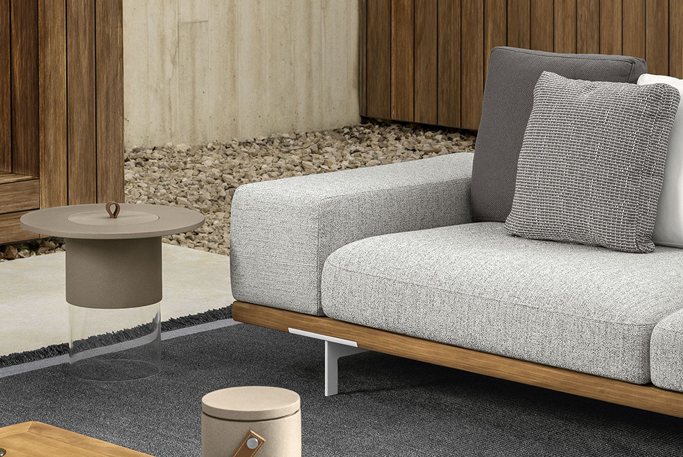 Allure Sofa Outdoor gallery