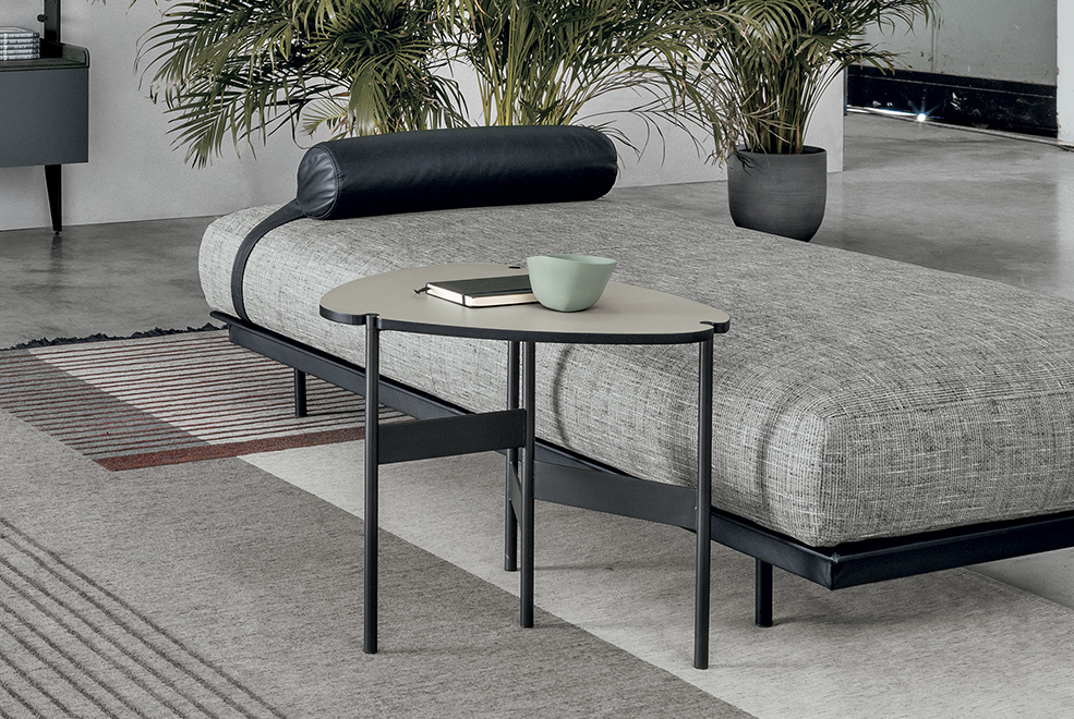 Tavolino Dining Table gallery